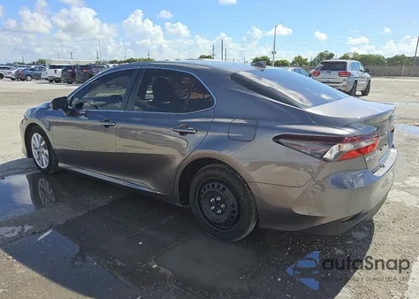 2022 Toyota Camry Le из США, поврежденный, VIN 4T1C11AK3NU071205